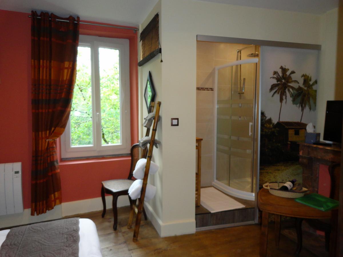 Bed and Breakfast Le Figuier de Pauline Luzech Exterior foto